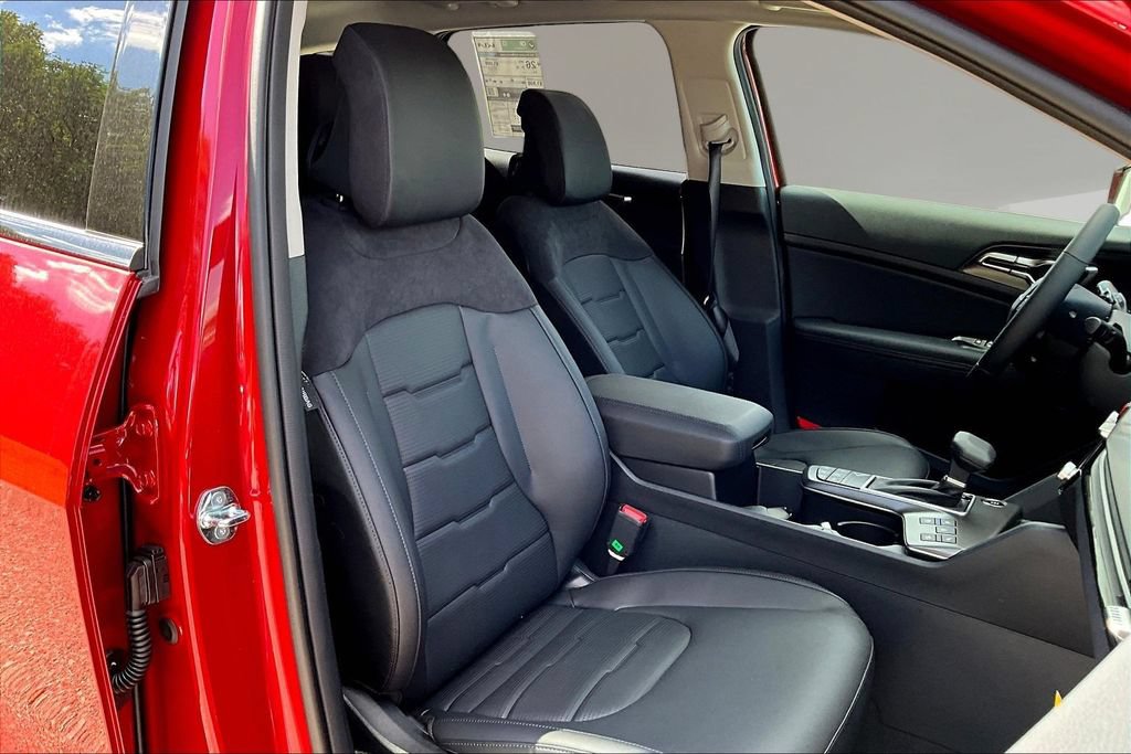 New 2026 Kia Sportage SX AWD/4WD image 11