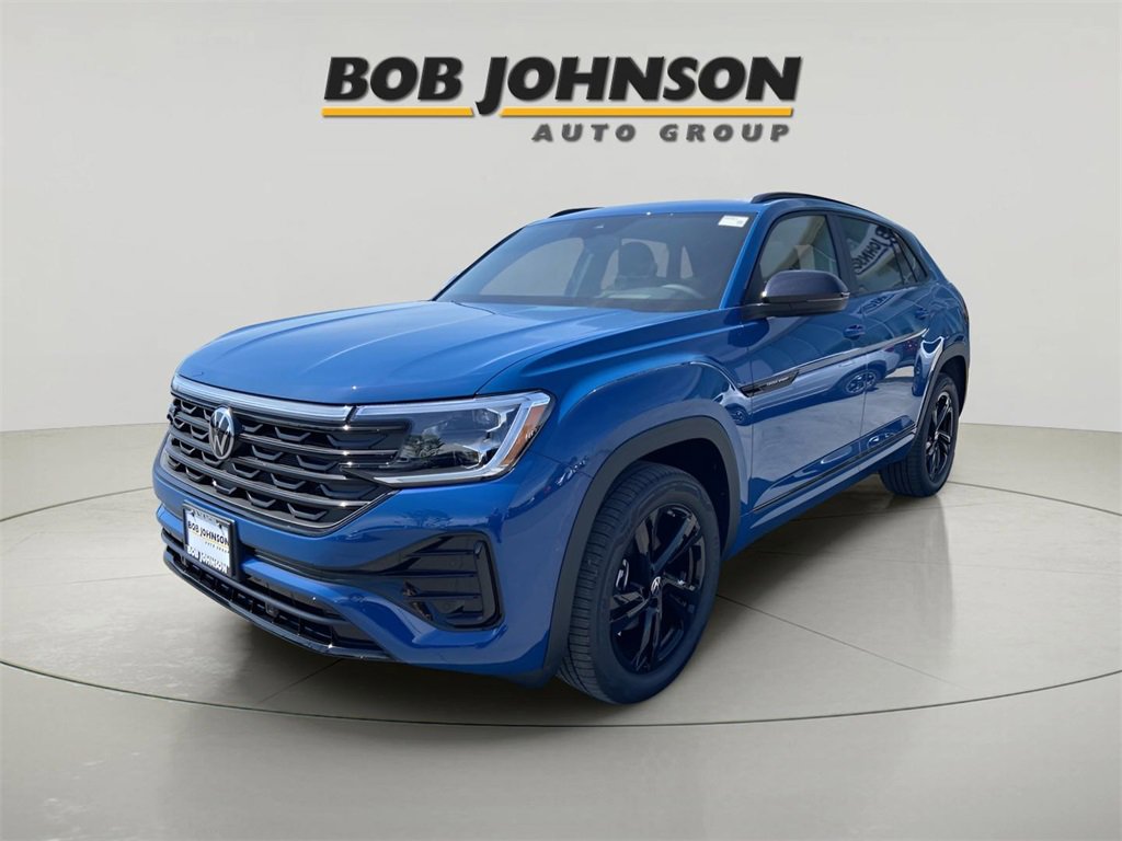 New 2025 Volkswagen Atlas Cross Sport SEL R-Line image 3