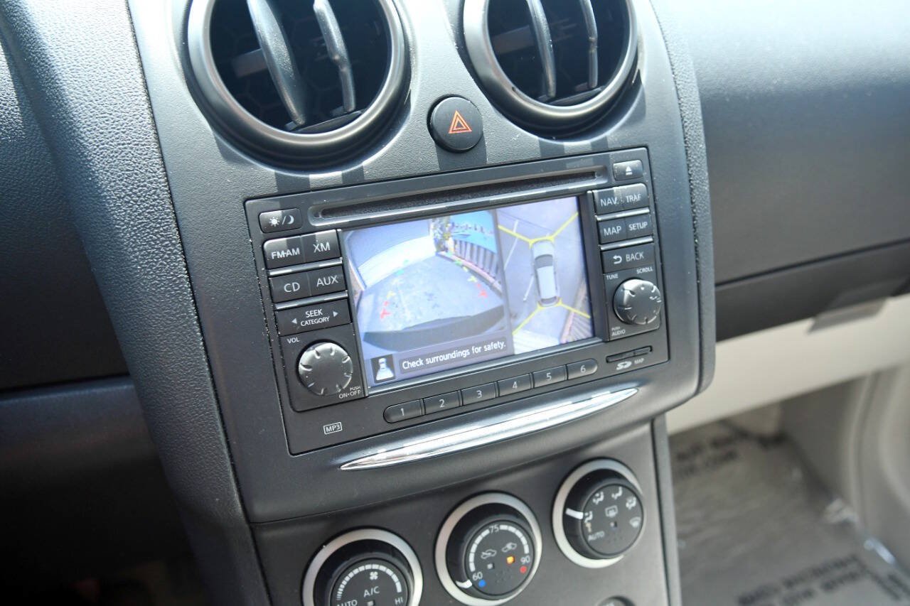 Used 2013 Nissan Rogue SL FWD image 26