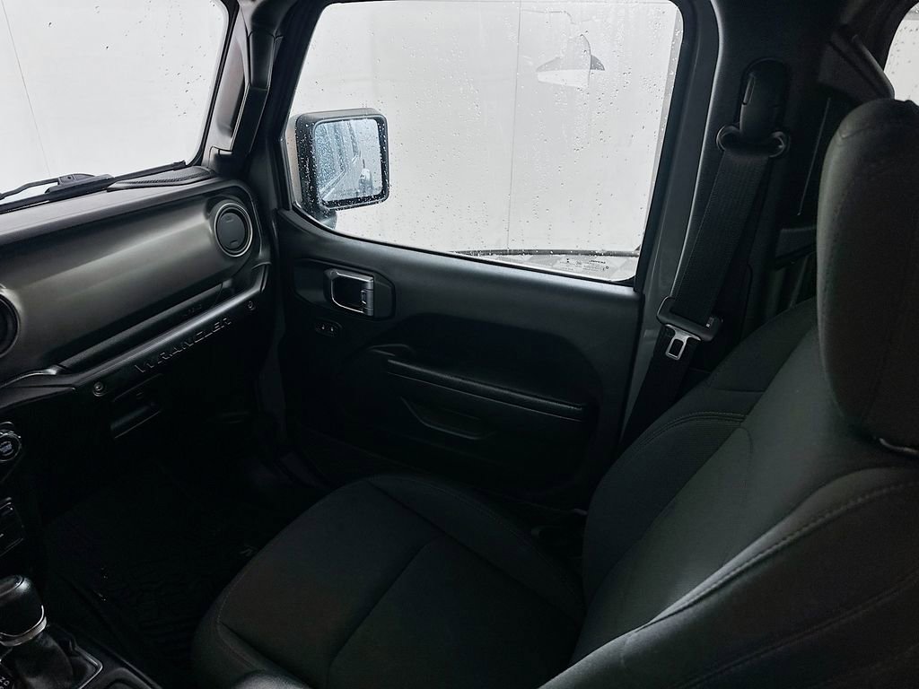 Used 2022 Jeep Wrangler Unlimited Sport image 23
