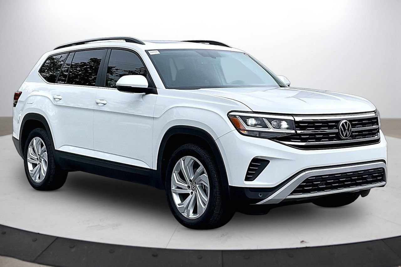 Used 2023 Volkswagen Atlas SE FWD image 2