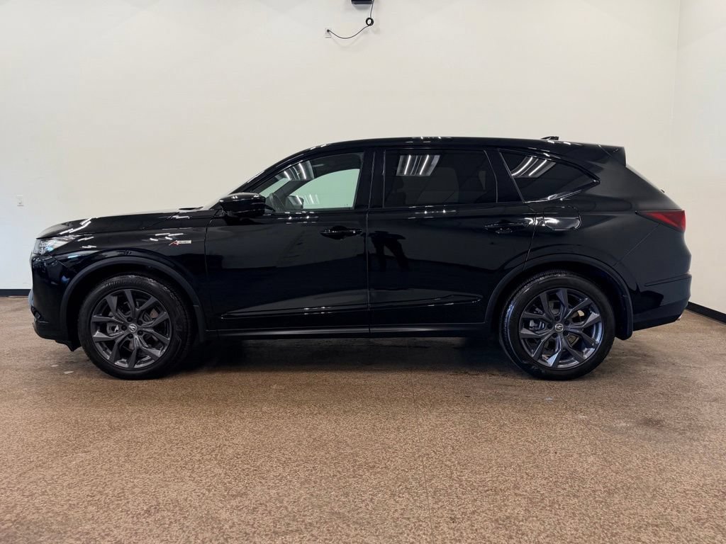 Used 2023 Acura MDX A-Spec AWD/4WD image 2