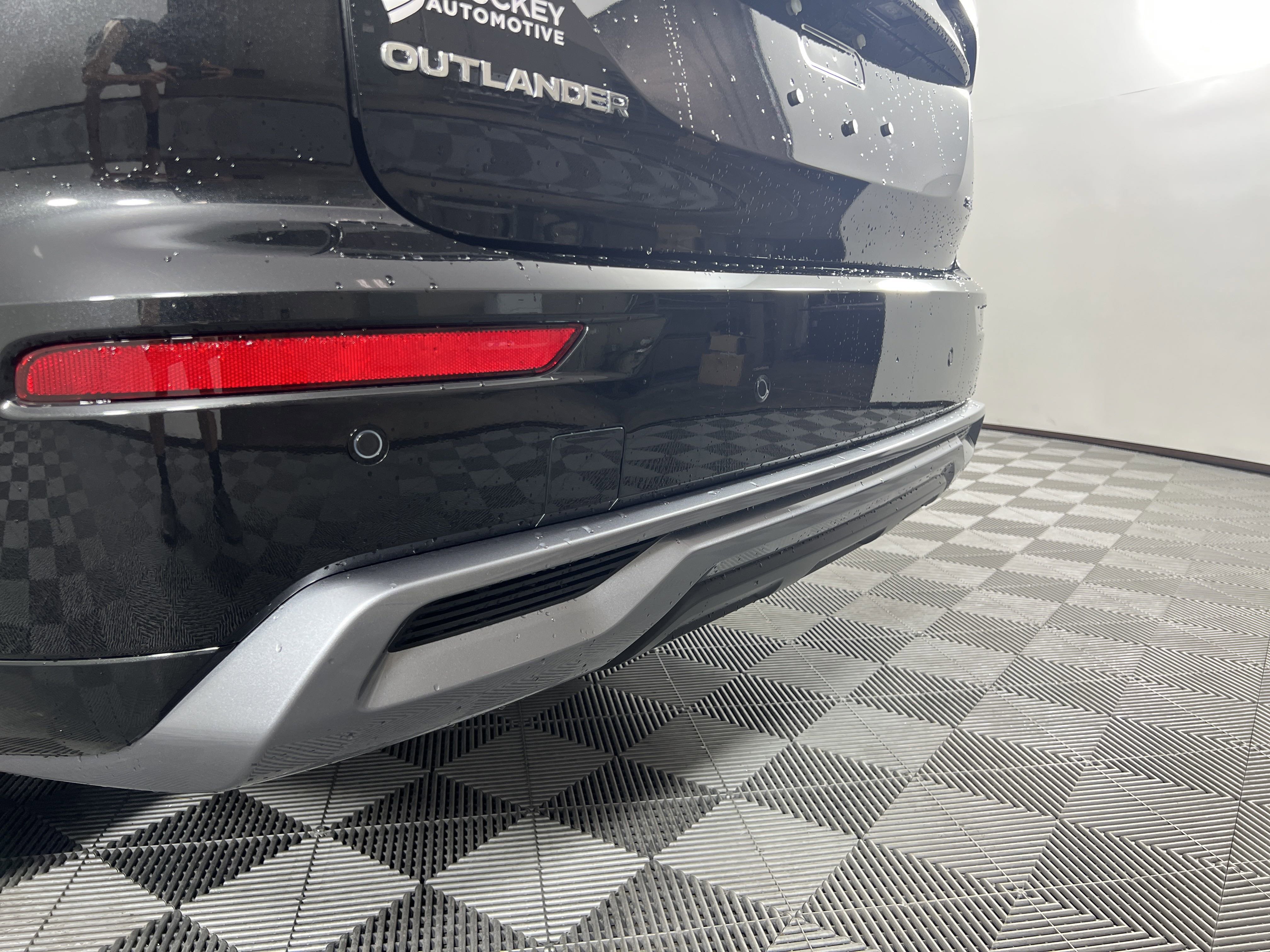 New 2025 Mitsubishi Outlander SEL image 6