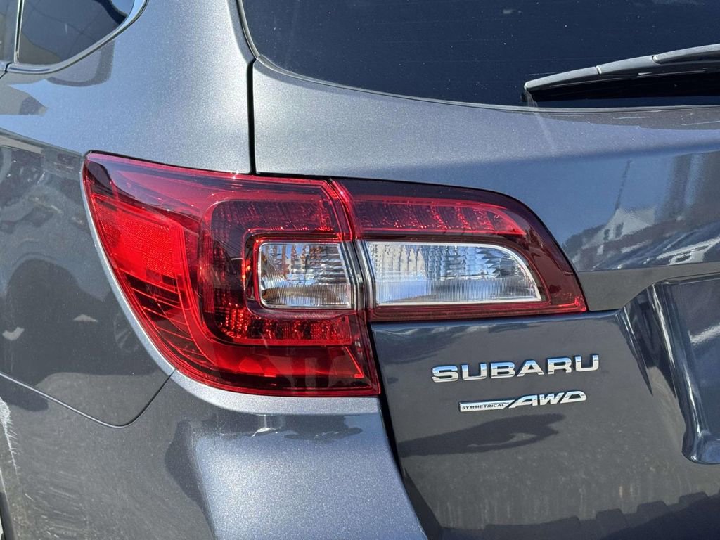 Used 2019 Subaru Outback 2.5i Limited image 9