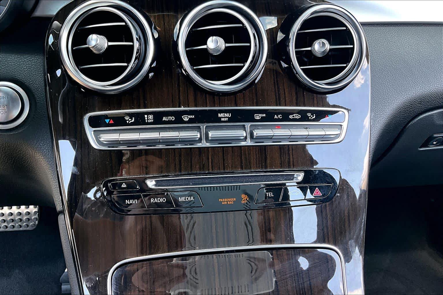 Used 2019 Mercedes-Benz GLC 43 AMG 4MATIC image 33