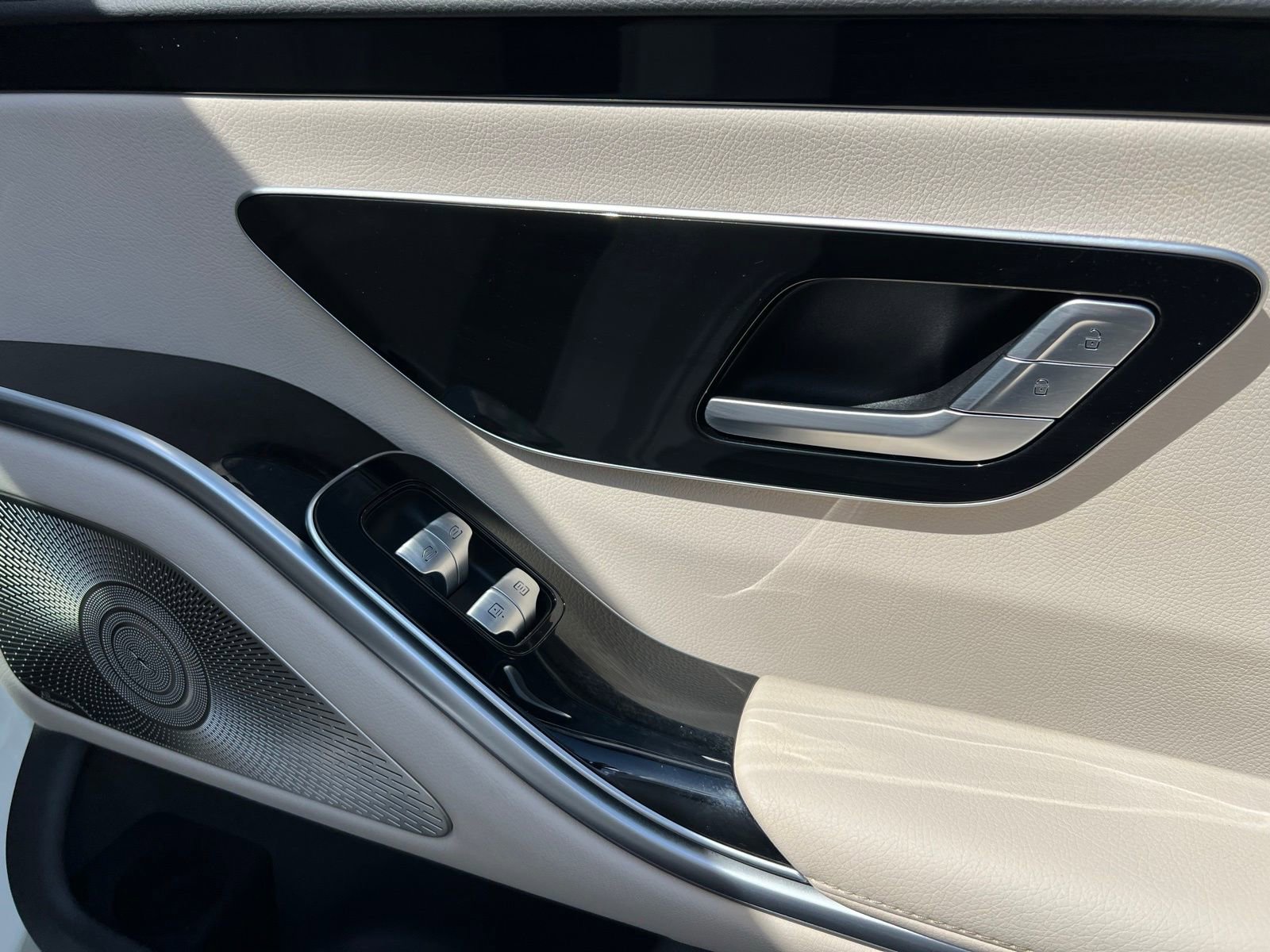 Used 2023 Mercedes-Benz S 500 4MATIC image 74