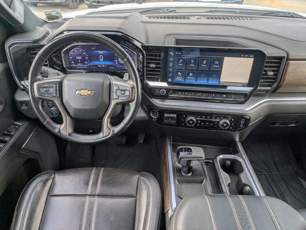 Used 2023 Chevrolet Silverado 1500 High Country w/ Technology Package AWD/4WD image 34