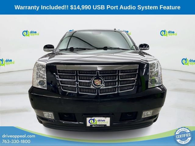 Used 2013 Cadillac Escalade AWD image 2