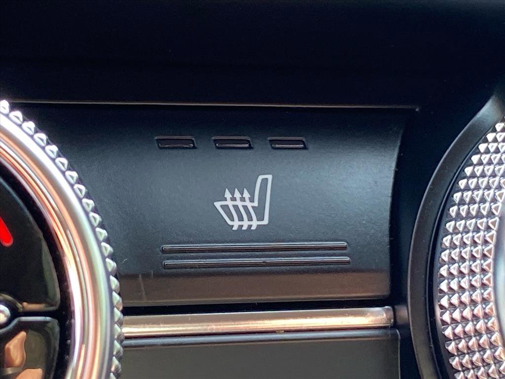 Used 2020 Genesis G70 2.0T w/ Elite Package image 18