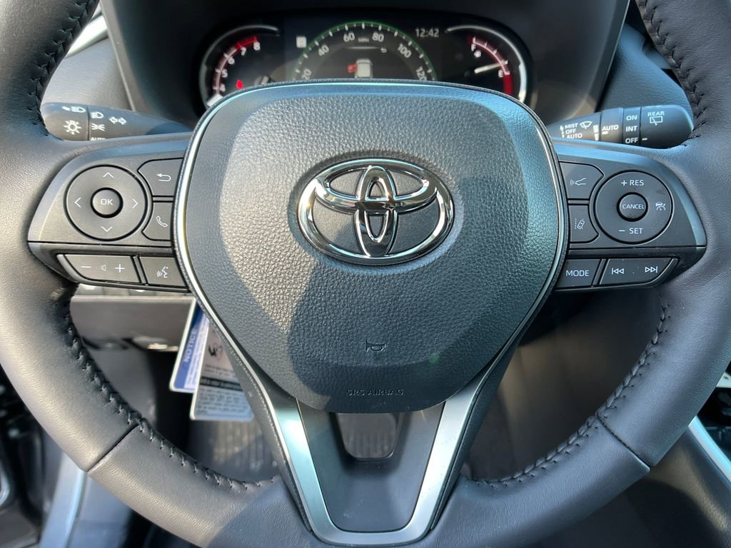 New 2025 Toyota RAV4 XLE w/ Convenience Package image 14