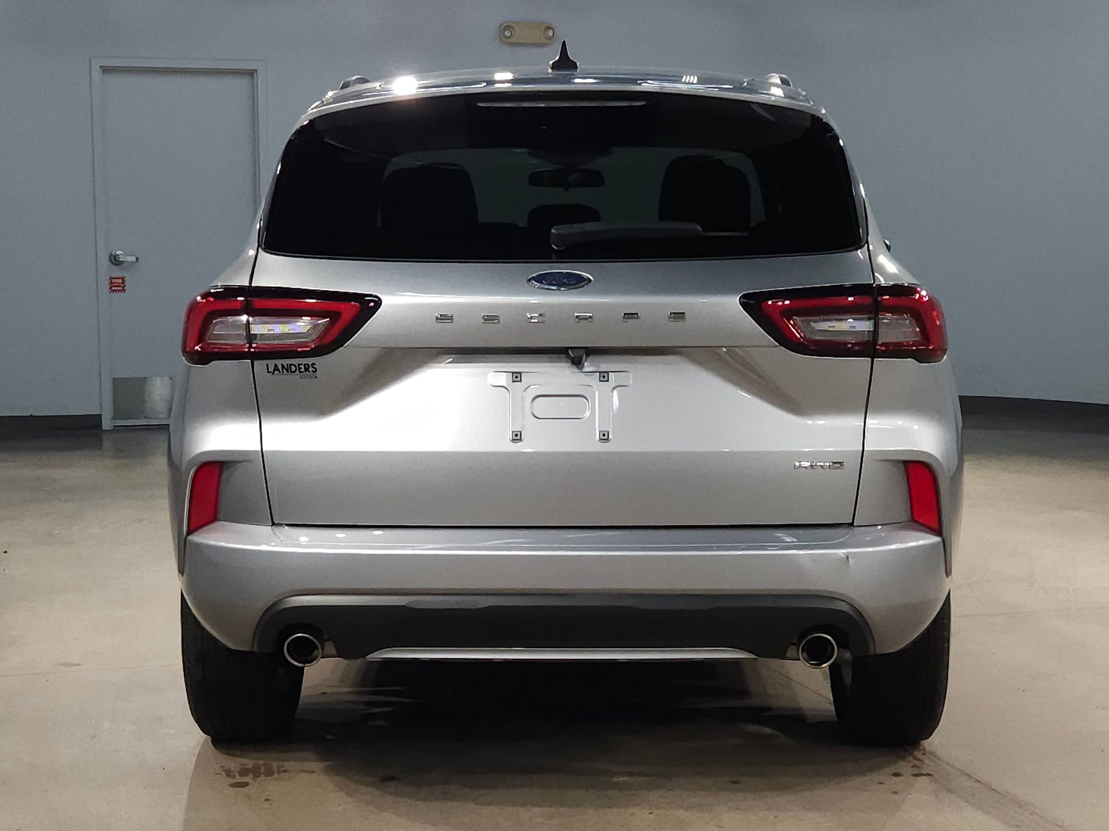 Used 2024 Ford Escape ST-Line AWD/4WD image 6