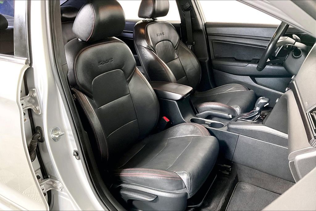 Used 2018 Hyundai Elantra Sport w/ Sport Premium Package 03 image 7