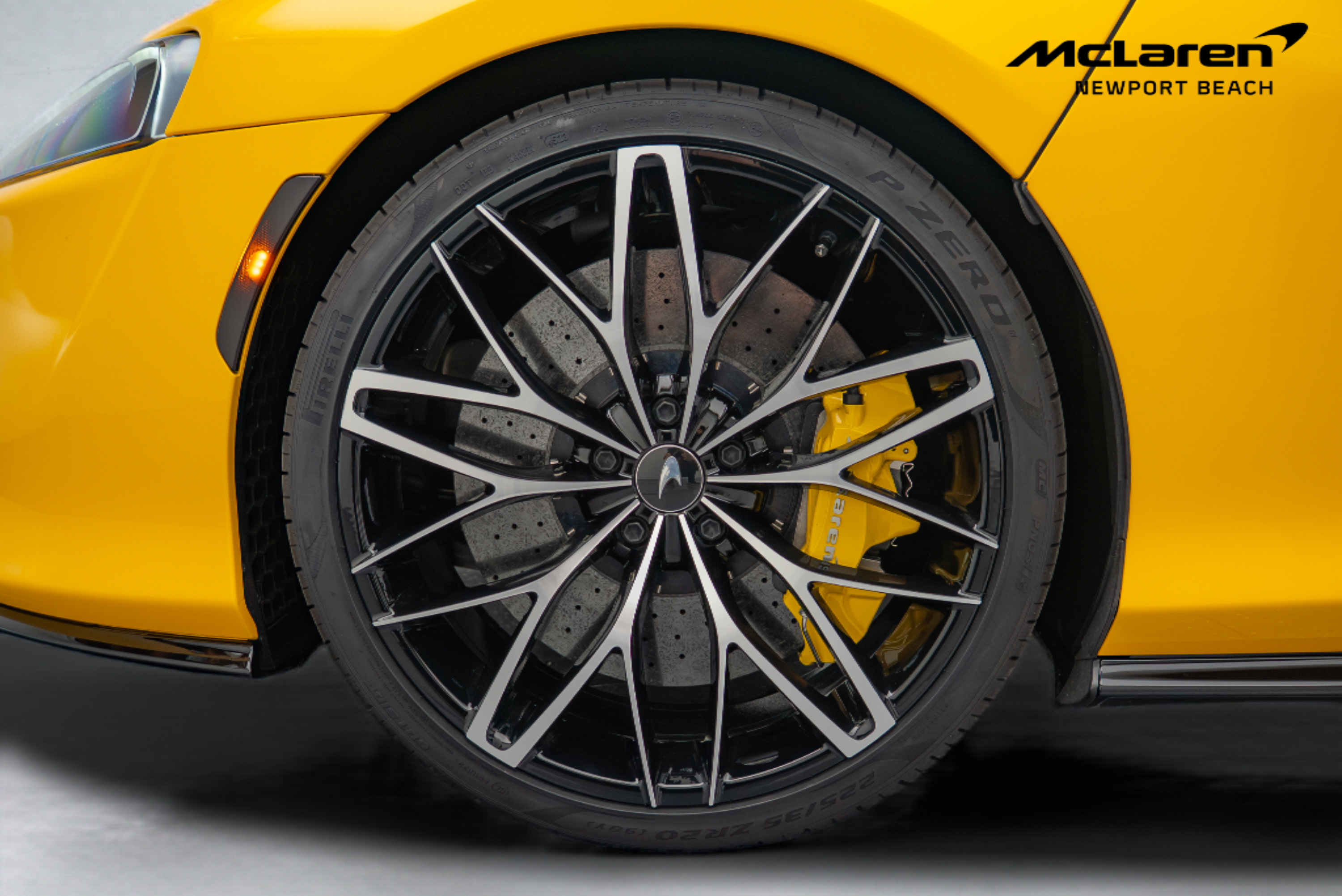 Used 2025 McLaren GTS RWD image 26