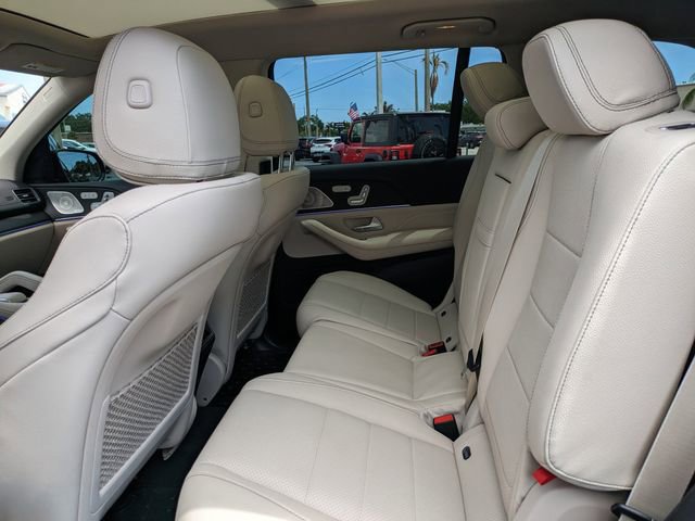 Used 2023 Mercedes-Benz GLS 450 4MATIC image 14