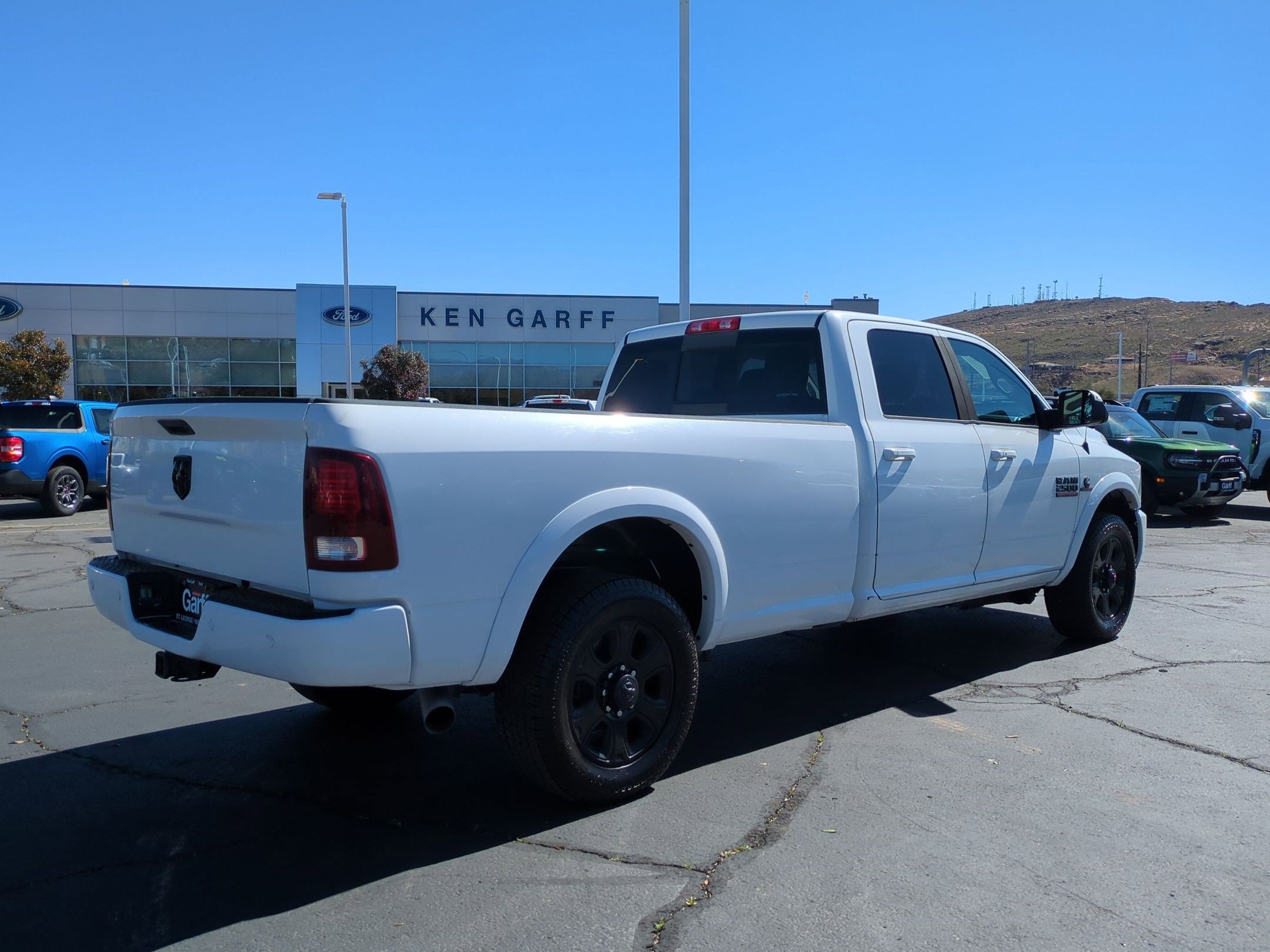 Used 2016 RAM 2500 Laramie w/ Sport Appearance Group image 3