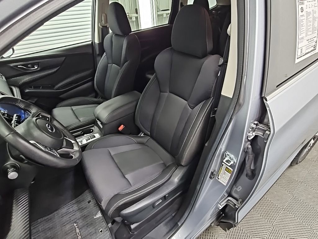 Used 2024 Subaru Ascent Premium w/ Convenience Package image 28