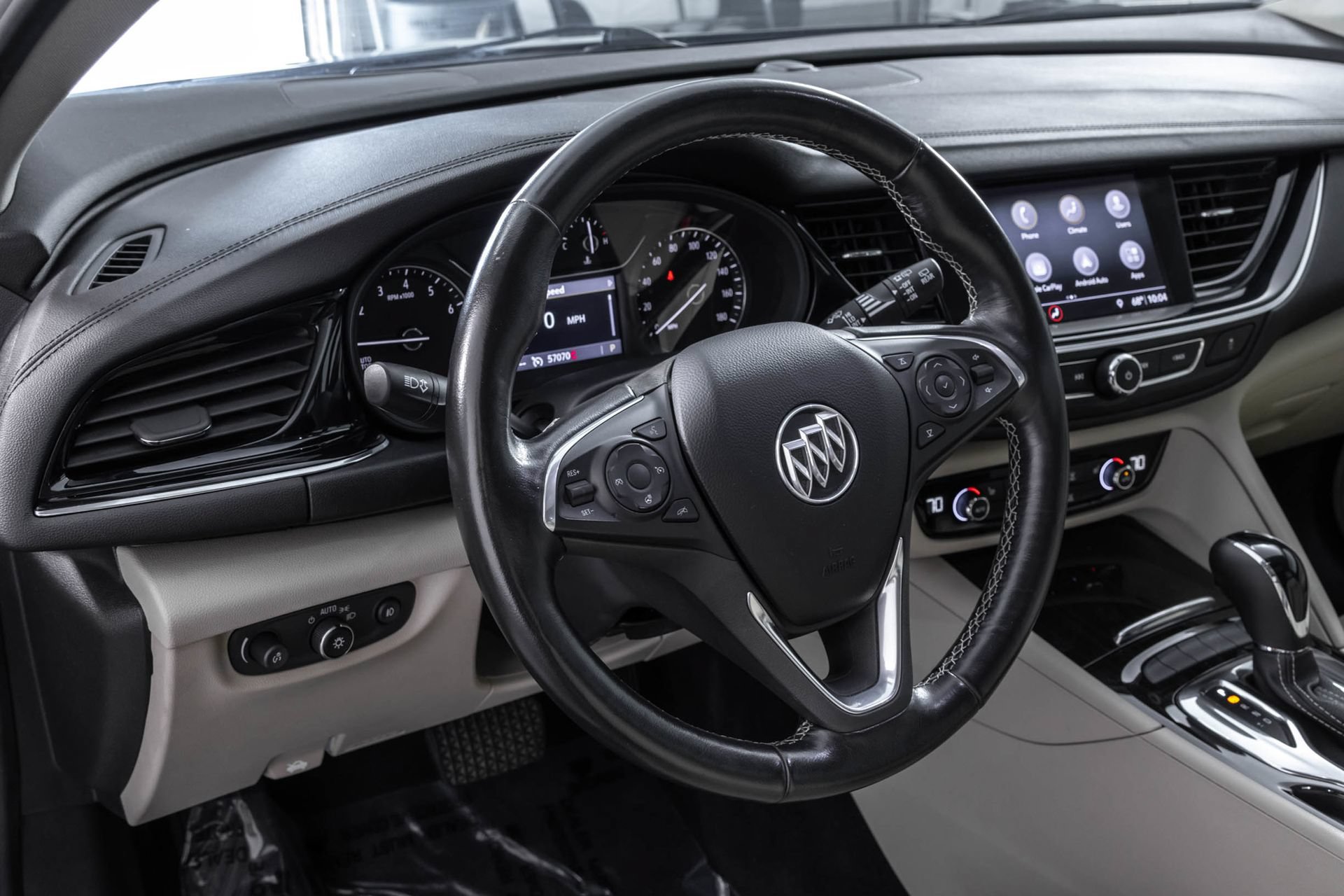 Used 2019 Buick Regal Essence w/ Driver Confidence Package I AWD/4WD image 33