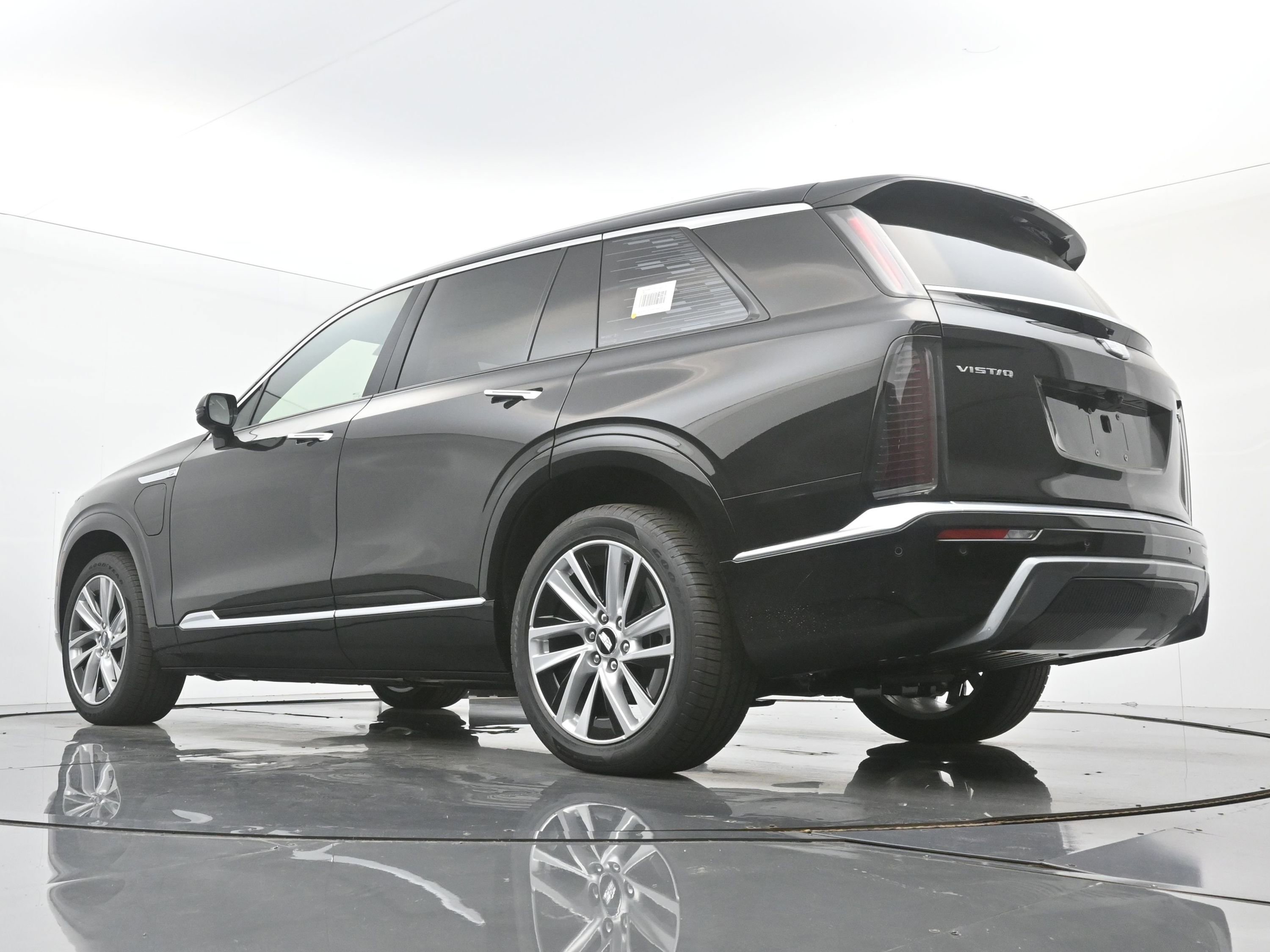 New 2026 Cadillac Vistiq Luxury image 17