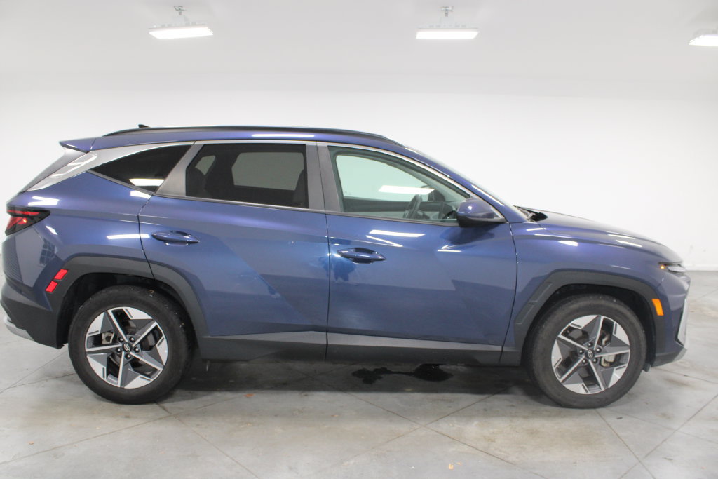 Used 2025 Hyundai Tucson SEL FWD image 11