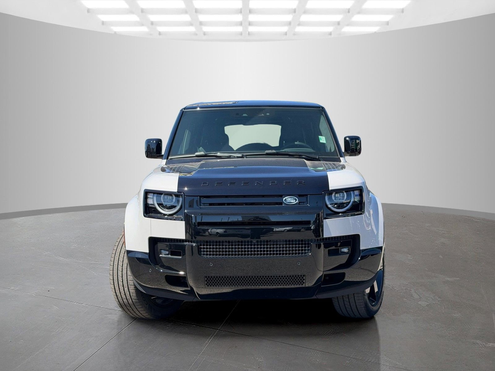 New 2026 Land Rover Defender 130 X AWD/4WD image 2