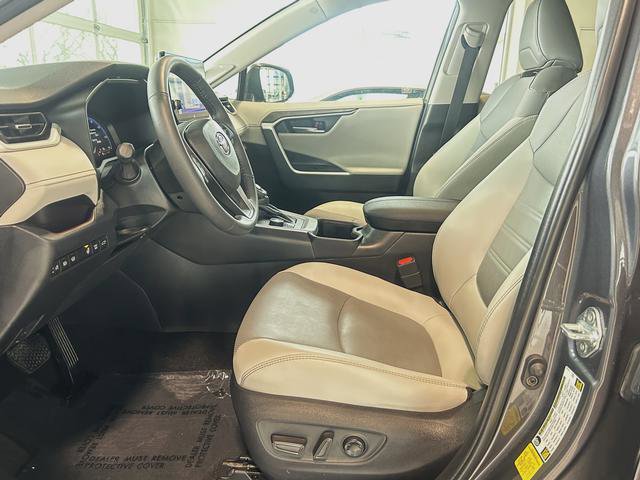 Used 2023 Toyota RAV4 Limited w/ Limited Grade Weather Package image 15