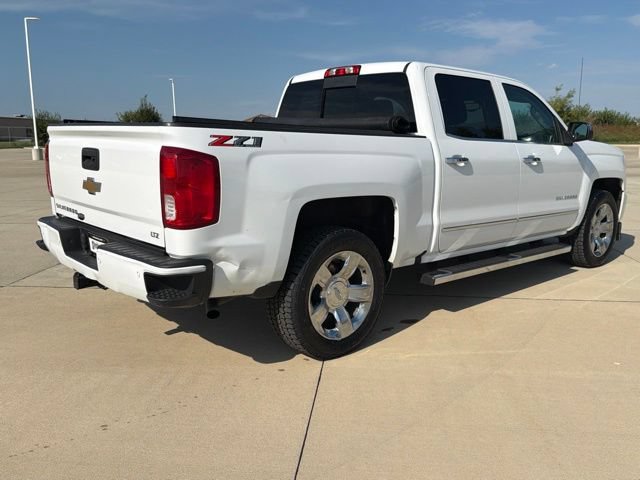 Used 2018 Chevrolet Silverado 1500 LTZ Z71 w/ LTZ Plus Package AWD/4WD image 6