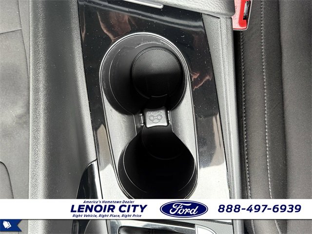 Used 2023 Hyundai Elantra SEL w/ Convenience Package image 25