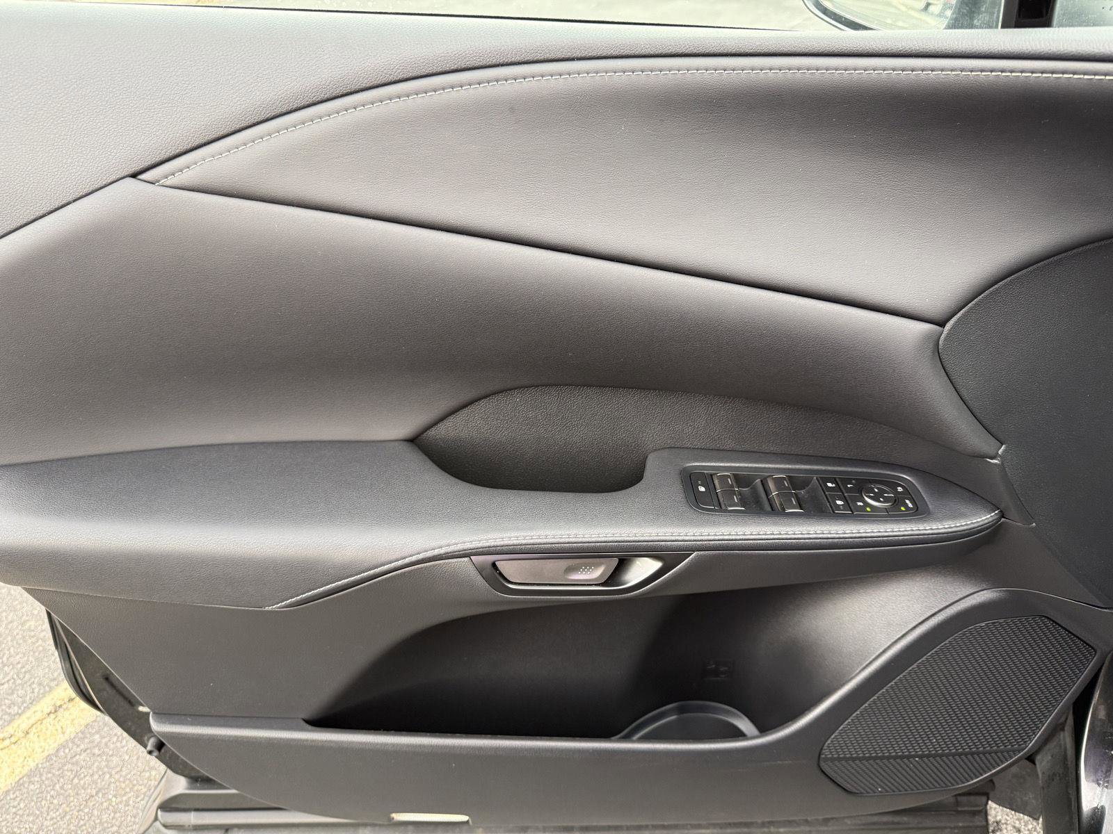 Used 2024 Lexus RX 350 Premium w/ Accessory Package (Z1) image 9