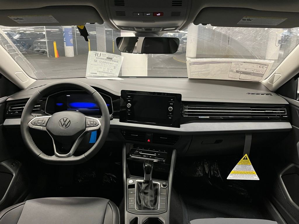 New 2026 Volkswagen Jetta SE FWD image 7