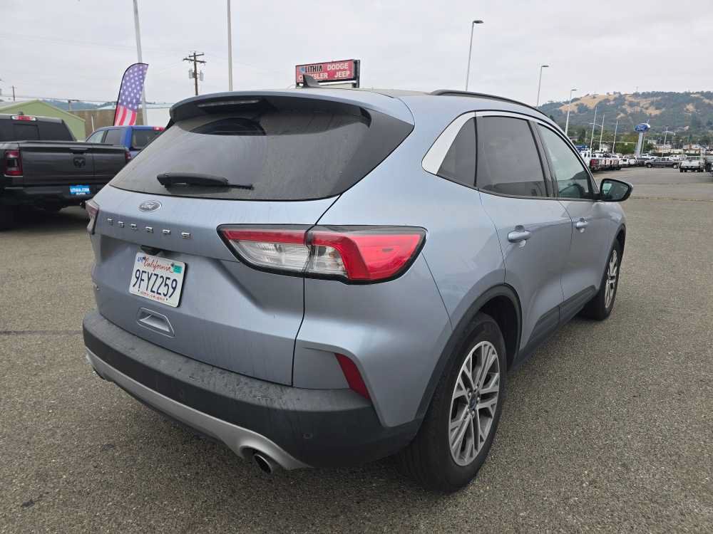 Used 2022 Ford Escape SEL w/ Technology Package FWD image 3