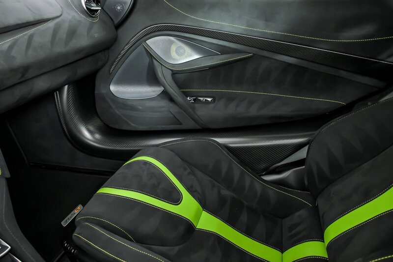 Used 2021 McLaren 765LT RWD image 38