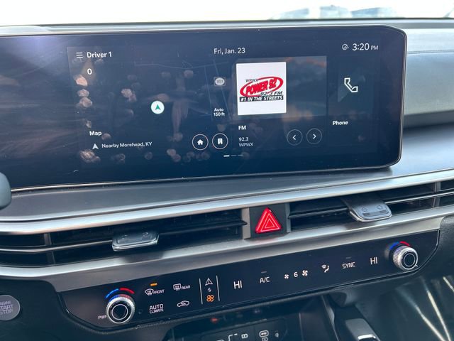 Used 2024 Kia Sorento S image 23