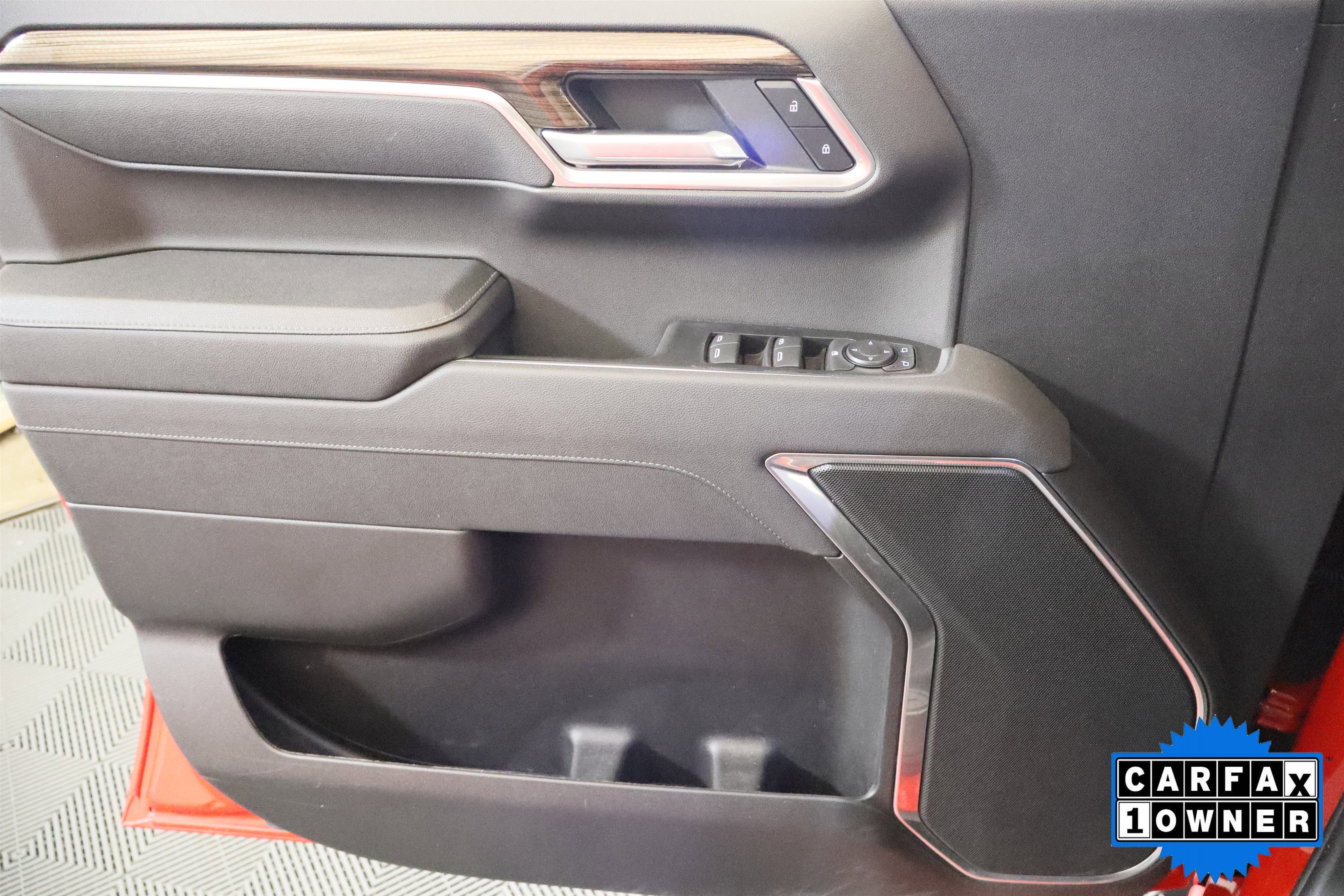 Used 2026 Chevrolet Silverado 1500 LT w/ Leather Package AWD/4WD image 33