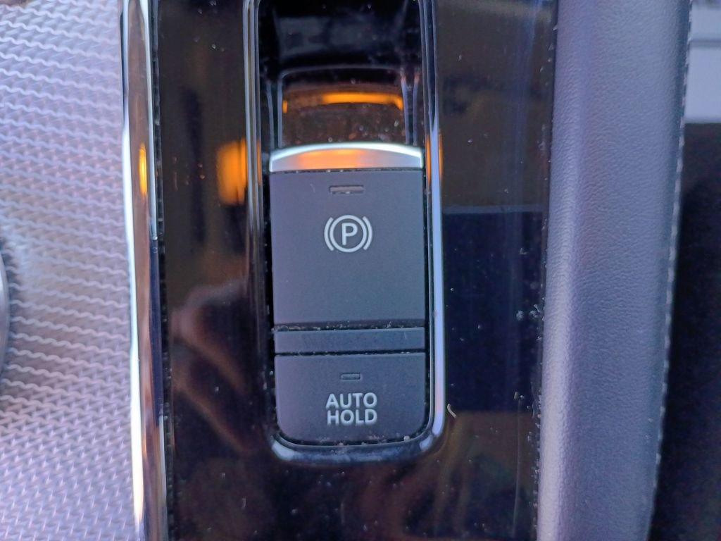 Used 2024 Mitsubishi Outlander SEL image 26