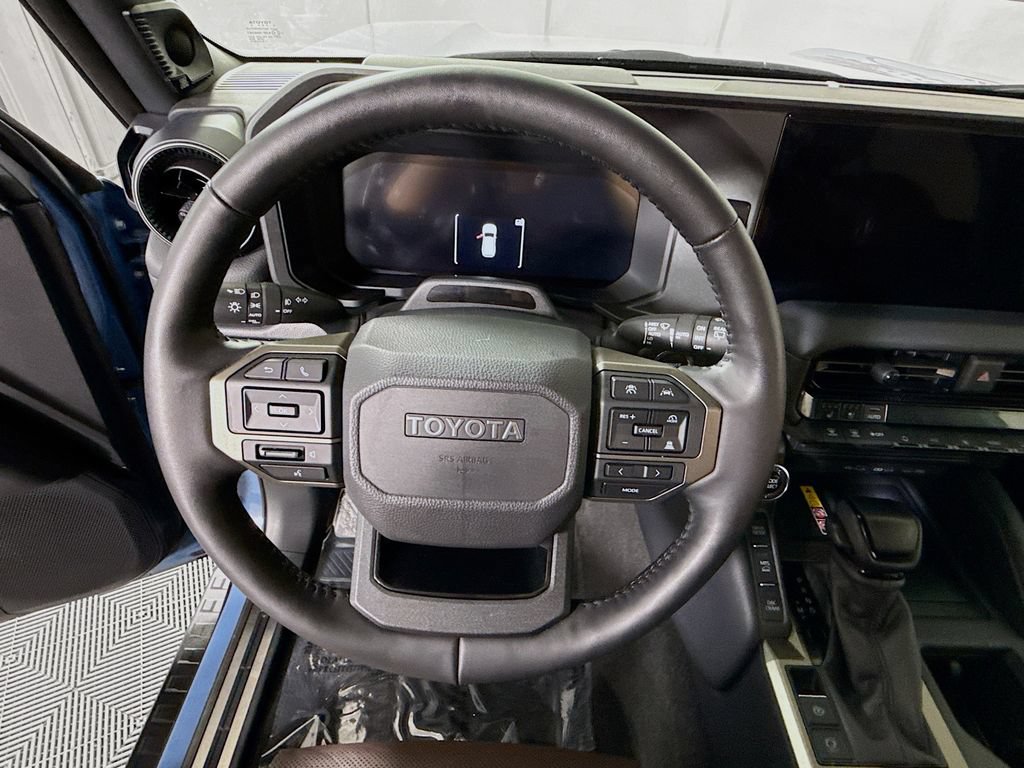 Certified 2025 Toyota Land Cruiser w/ Premium Package AWD/4WD image 23