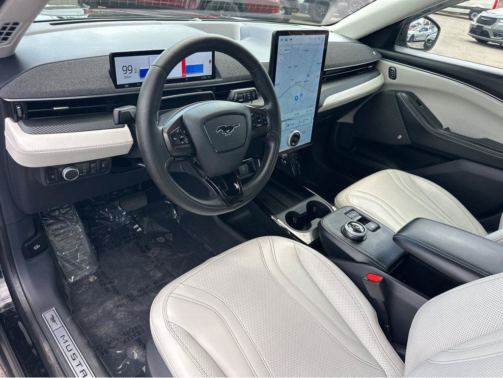 Used 2021 Ford Mustang Mach-E Premium RWD image 16