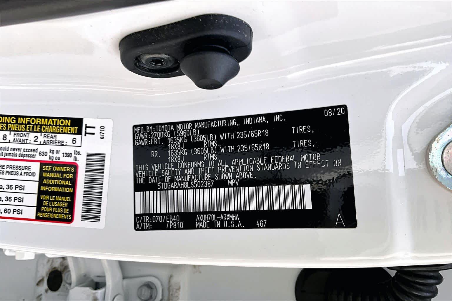 Used 2020 Toyota Highlander XLE FWD image 36
