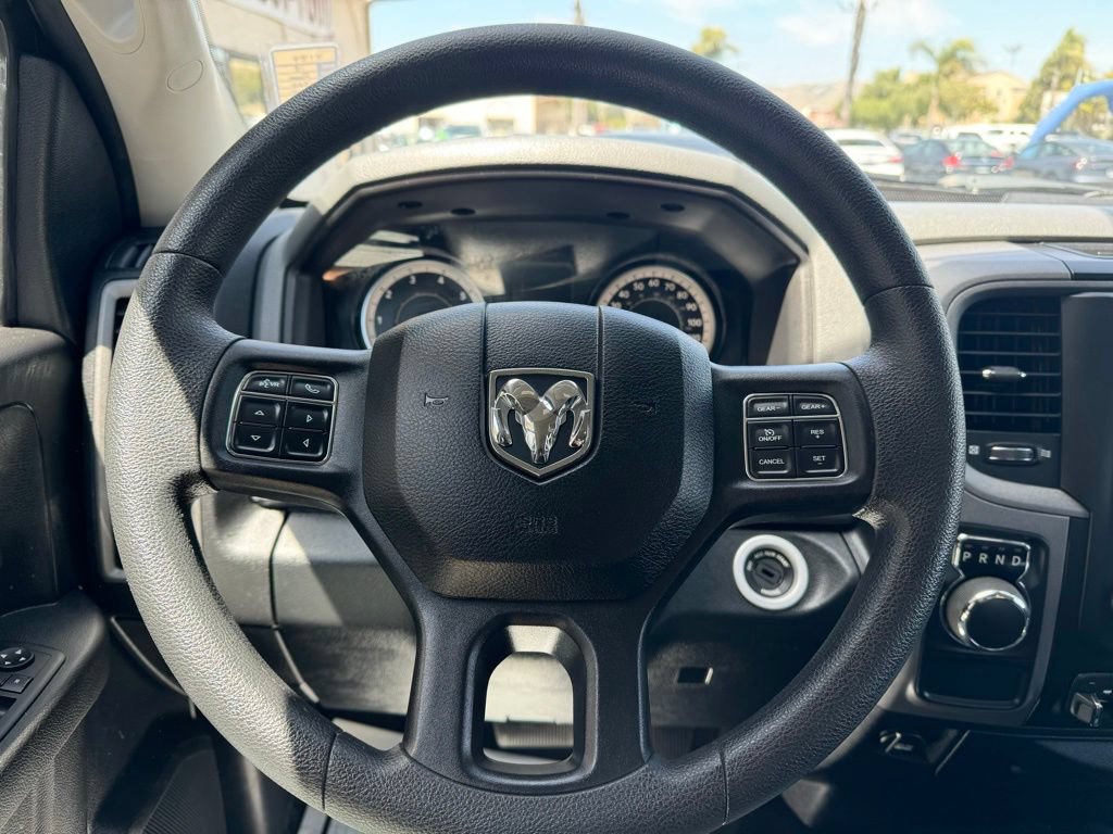 Used 2018 RAM 1500 Express RWD image 26