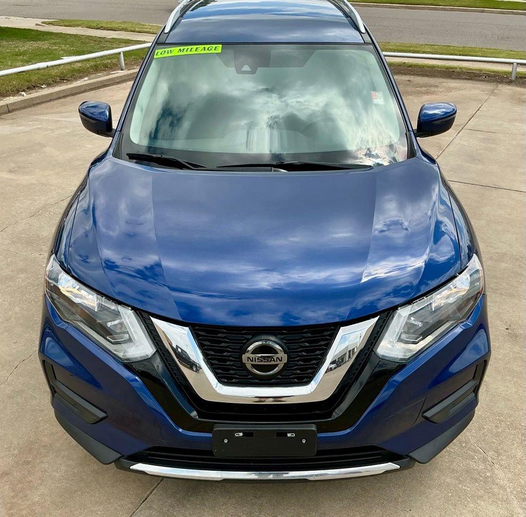 Used 2019 Nissan Rogue S w/ Special Edition Package FWD image 11