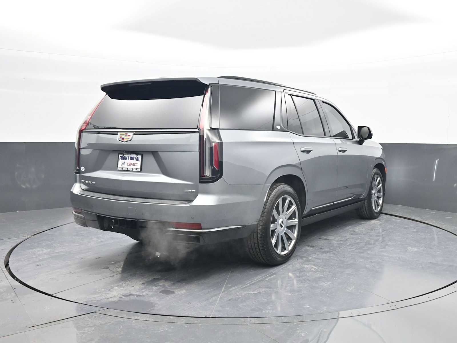 Used 2023 Cadillac Escalade Sport Platinum image 7