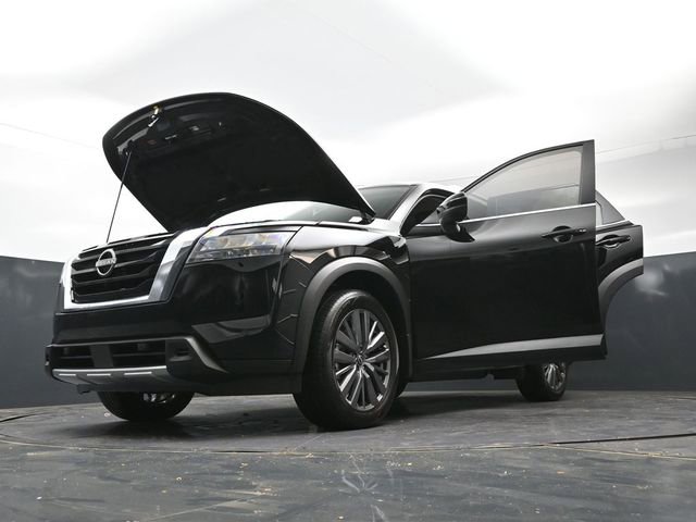 Used 2025 Nissan Pathfinder SL w/ SL Premium Package image 47