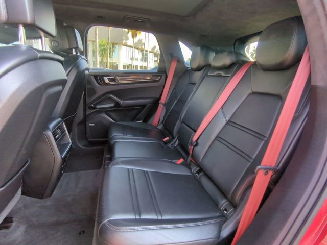 Used 2021 Porsche Cayenne GTS image 16