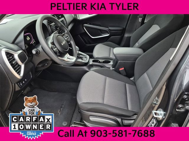 Certified 2025 Kia Soul LX FWD image 17