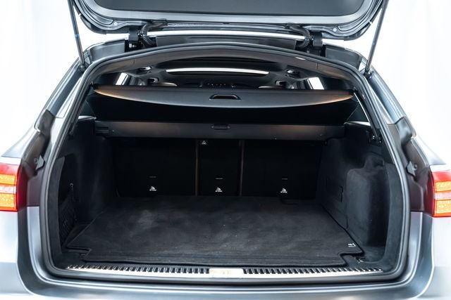 Used 2018 Mercedes-Benz E 63 AMG S image 29