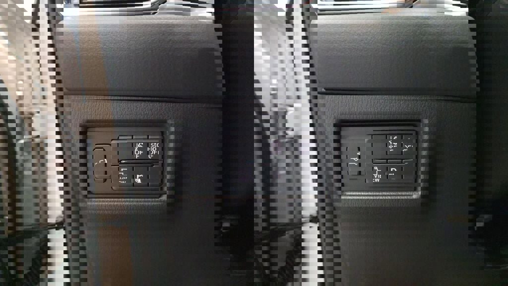 New 2025 MAZDA CX-5 AWD 2.5 S w/ Premium Plus Pkg image 28