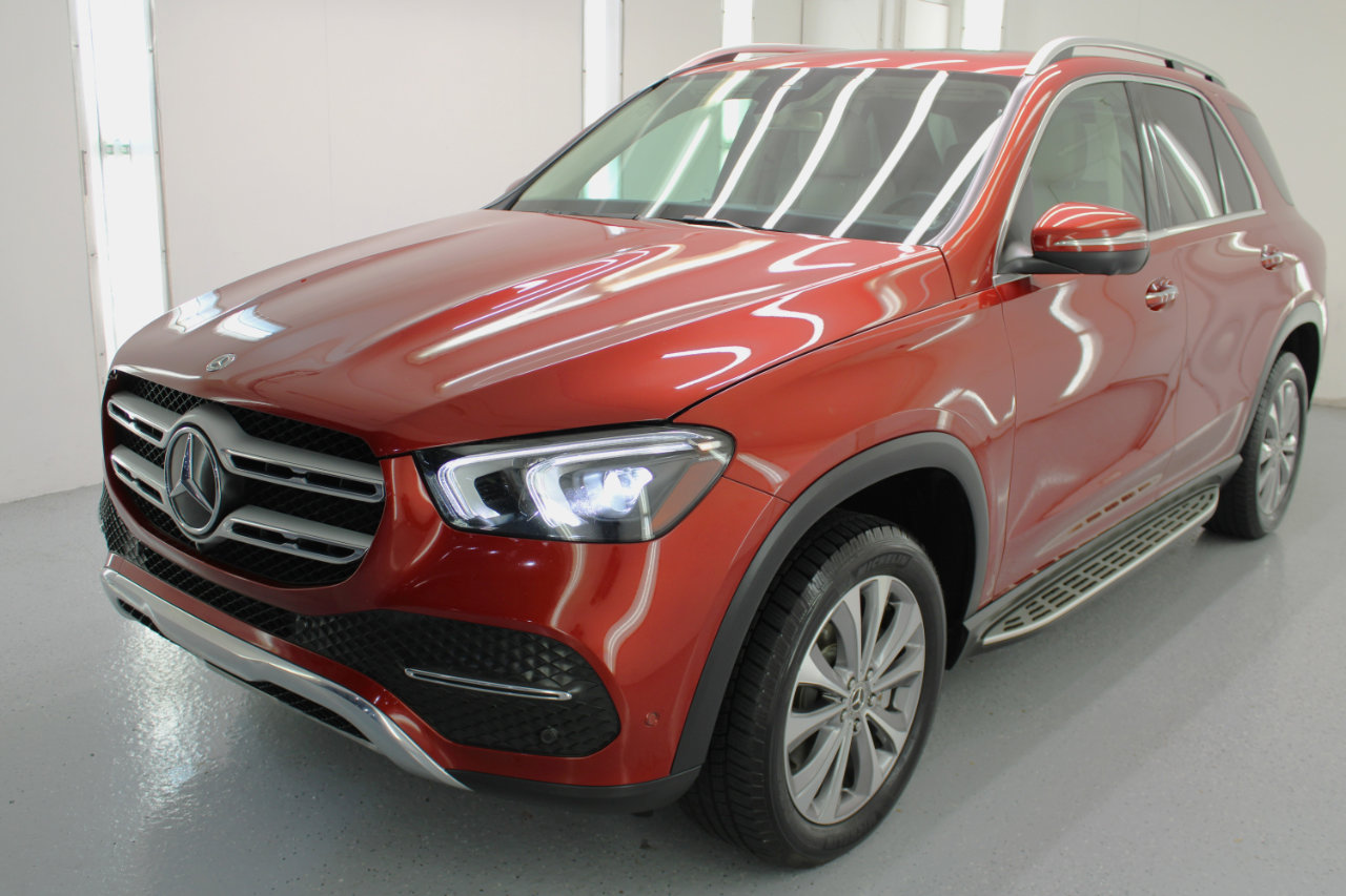 Used 2020 Mercedes-Benz GLE 350 w/ Premium Package image 4
