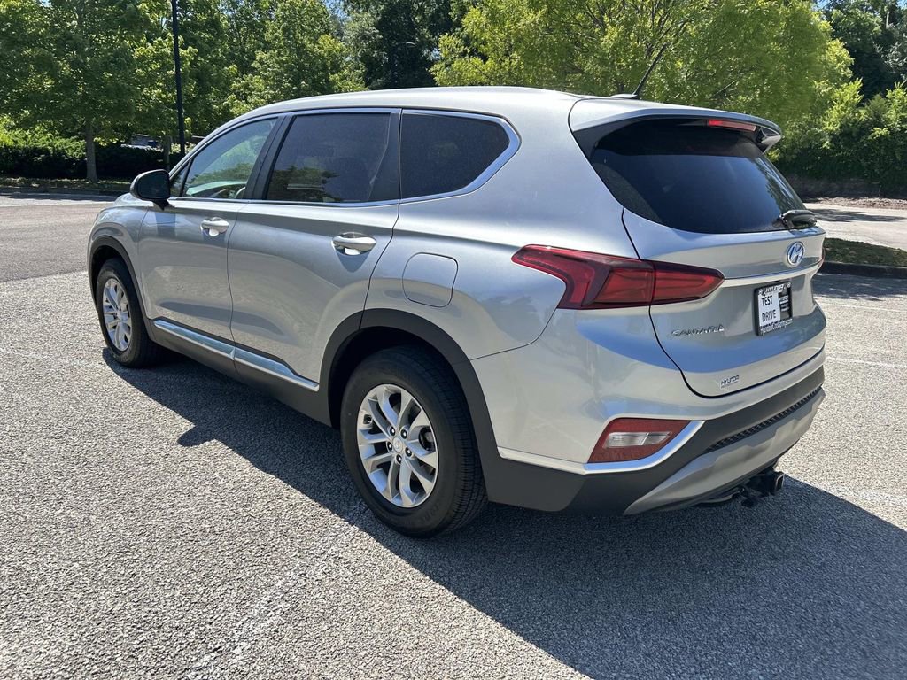 Used 2020 Hyundai Santa Fe SE FWD image 5