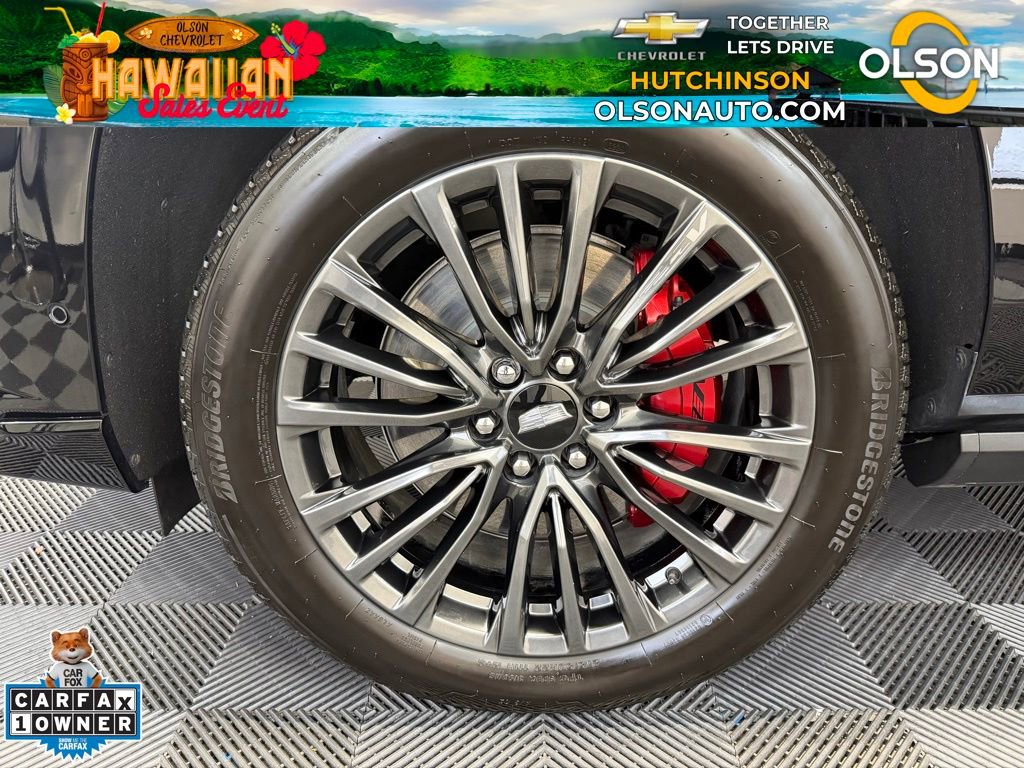 Certified 2024 Cadillac Escalade V w/ Heavy-Duty Trailer Package image 9