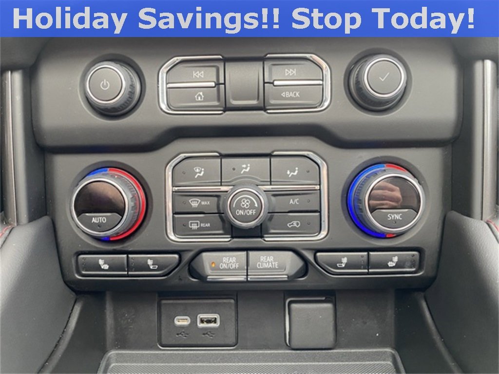 Used 2022 Chevrolet Suburban RST w/ Luxury Package image 20