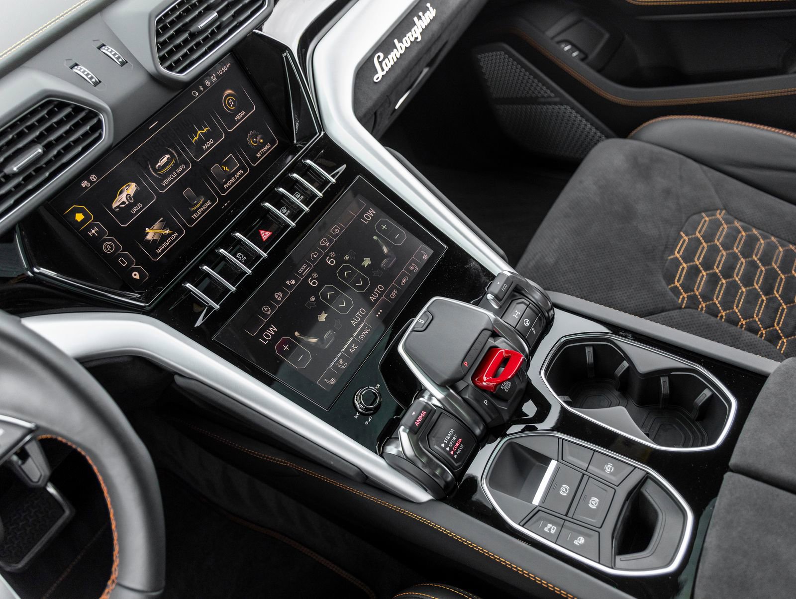 Used 2024 Lamborghini Urus S image 34